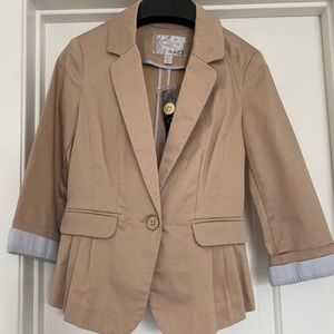 Dynamite  Beige Blazer